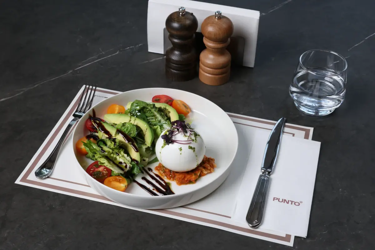 Burrata Salatası